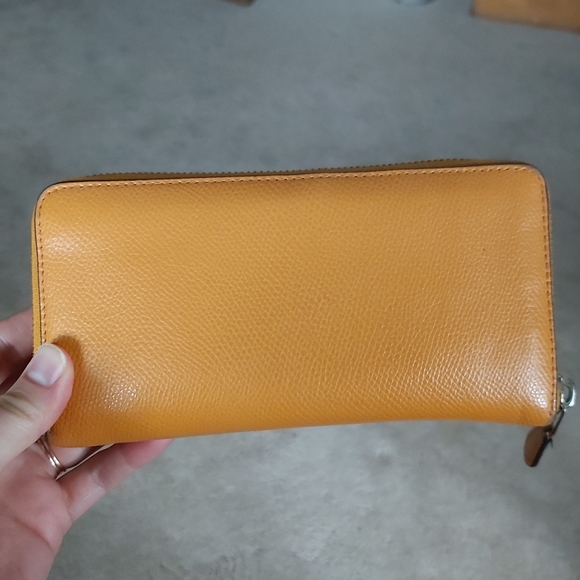 COACH Wallet - Picture 3 of 6